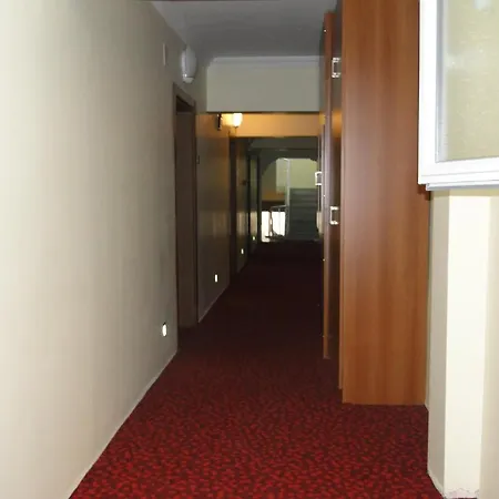 Hotel Yener 2*